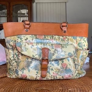 Patricia nash floral shoulder bag